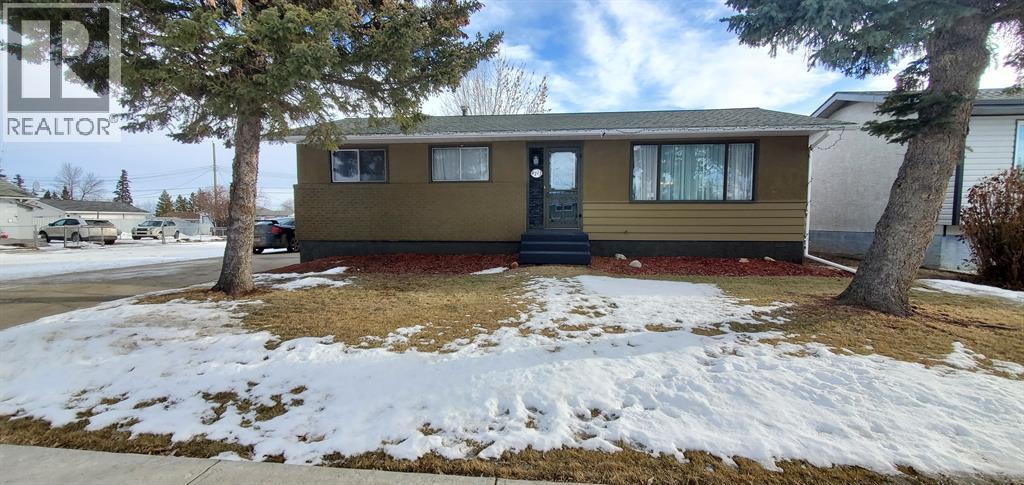 4713 48 Street, mayerthorpe, Alberta
