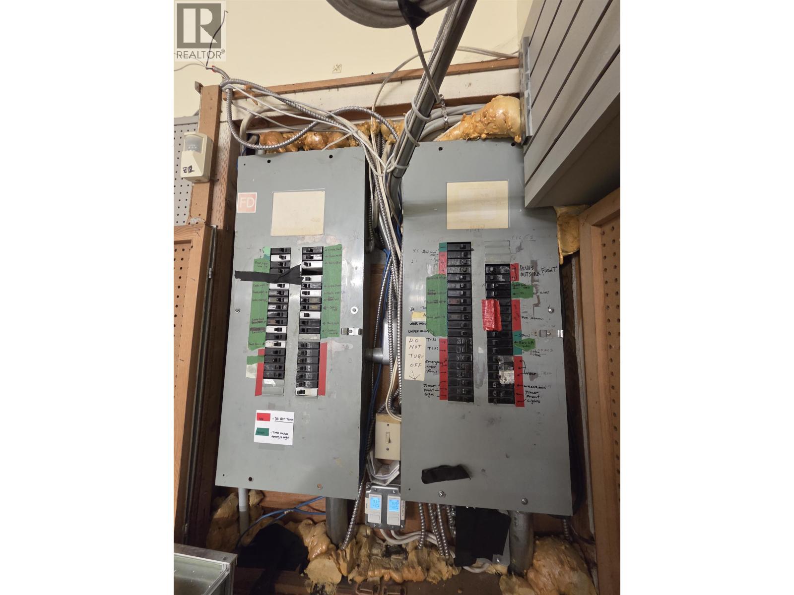 Upper 22345 North Avenue, Maple Ridge, British Columbia  V2X 0R7 - Photo 10 - C8075950