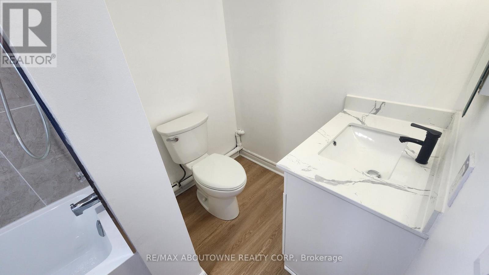 Lower - 255 Weldon Avenue, Oakville, Ontario  L6K 2H9 - Photo 18 - W12787782