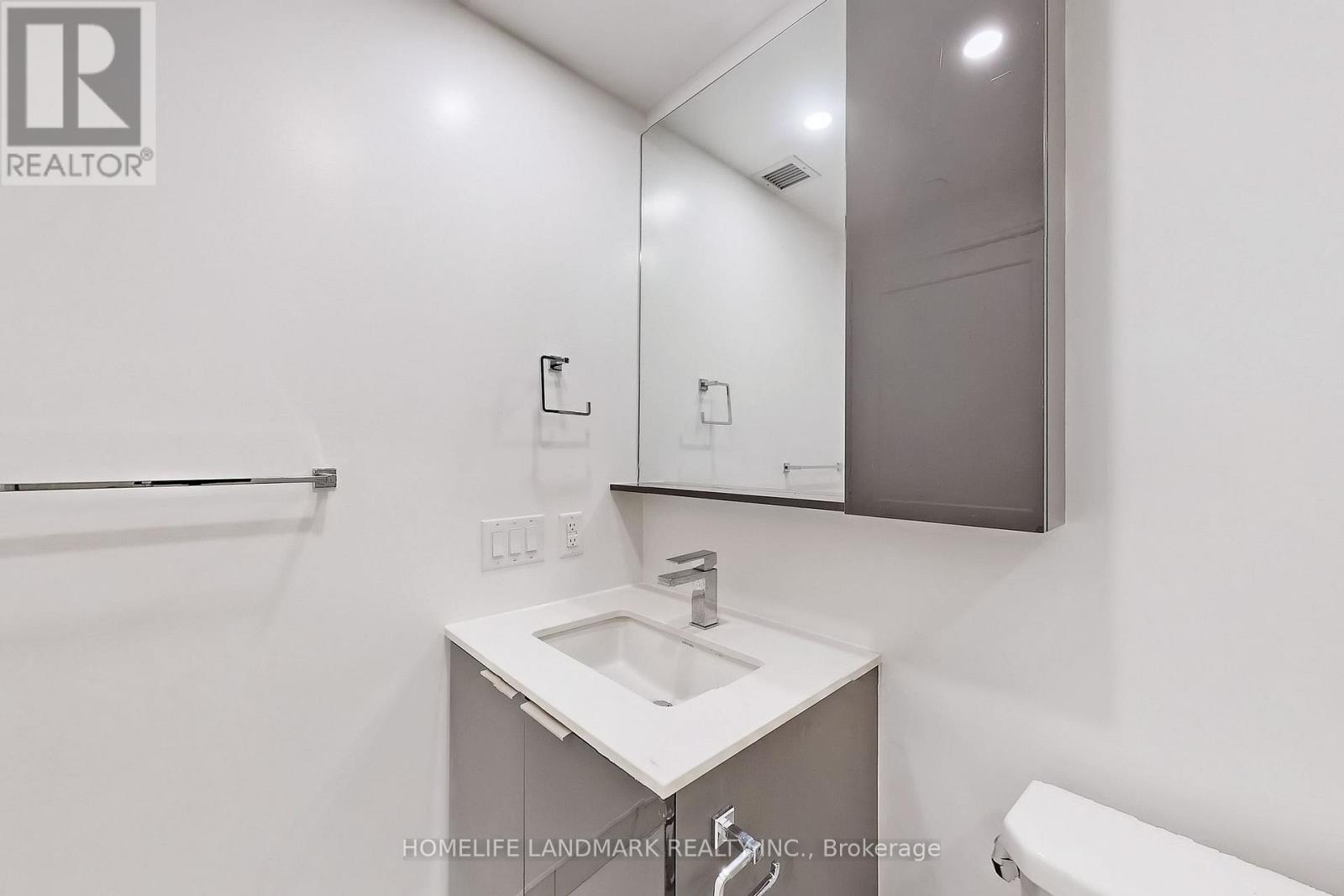 904 - 65 Annie Craig Drive, Toronto, Ontario  M8V 0G3 - Photo 11 - W12787840