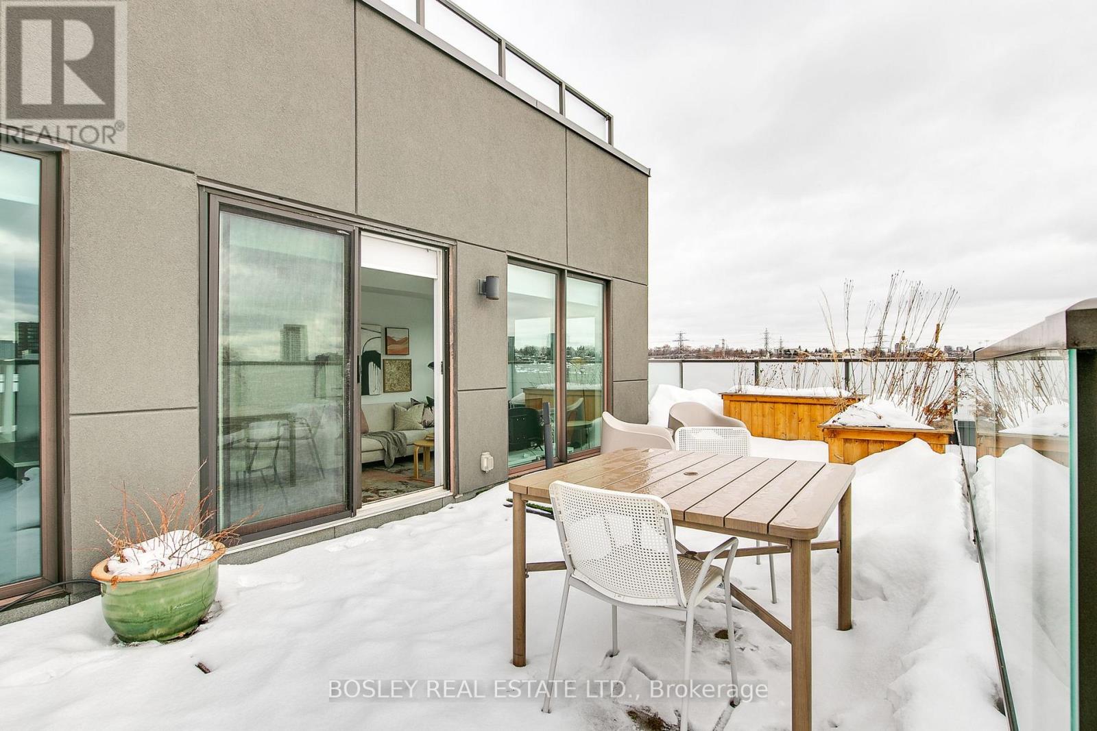 502 - 385 Osler Street, Toronto, Ontario  M6N 0B2 - Photo 33 - W12787846