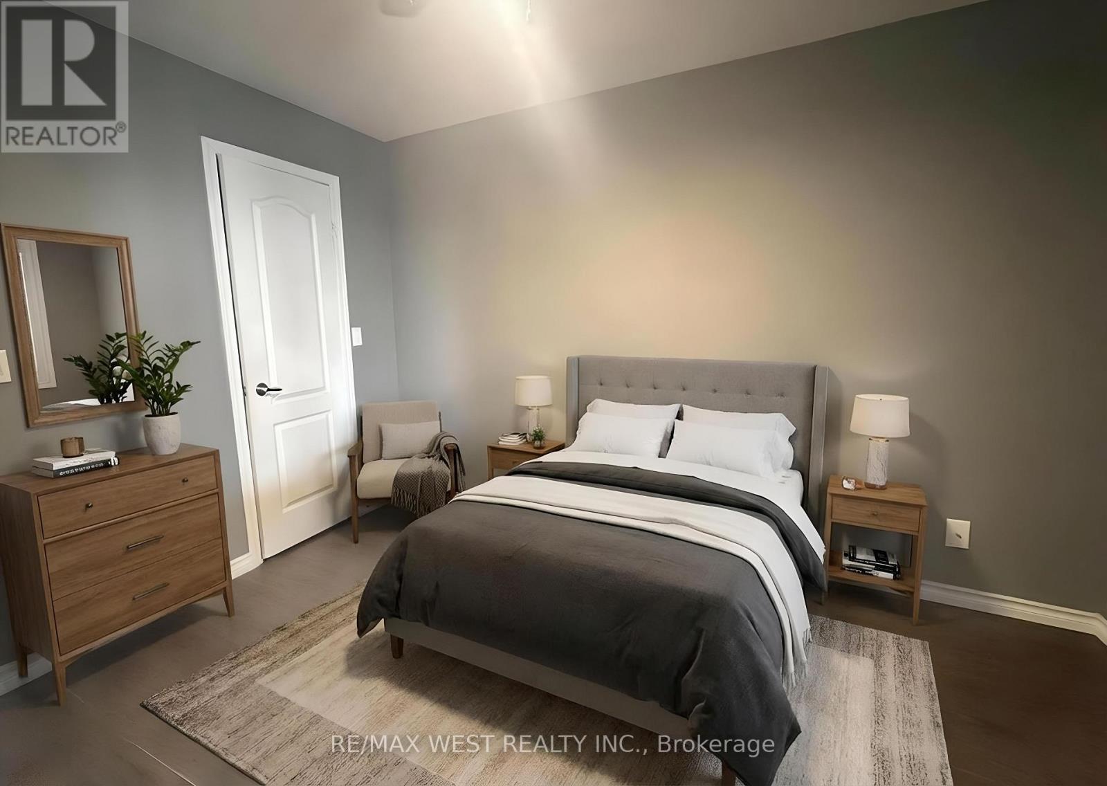 702 - 1150 Parkwest Place, Mississauga, Ontario  L5B 3K4 - Photo 2 - W12787874