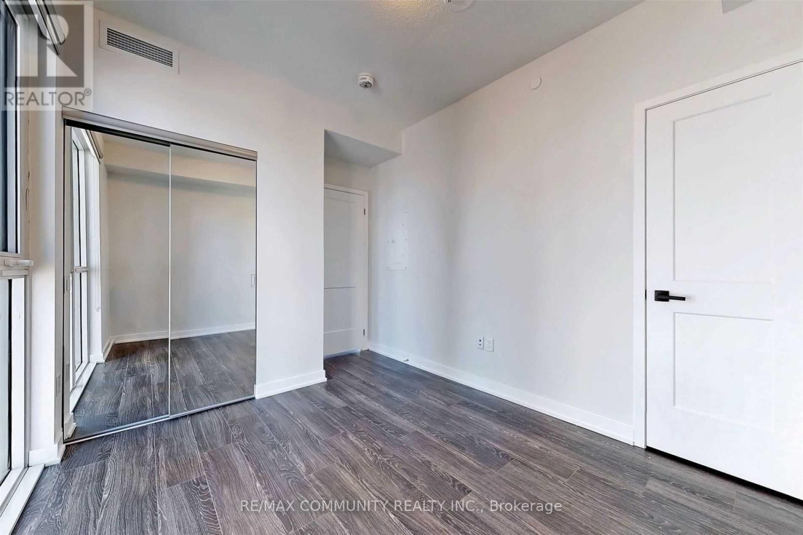 1207 - 4085 Parkside Village Drive, Mississauga, Ontario  L5B 0K9 - Photo 24 - W12787880