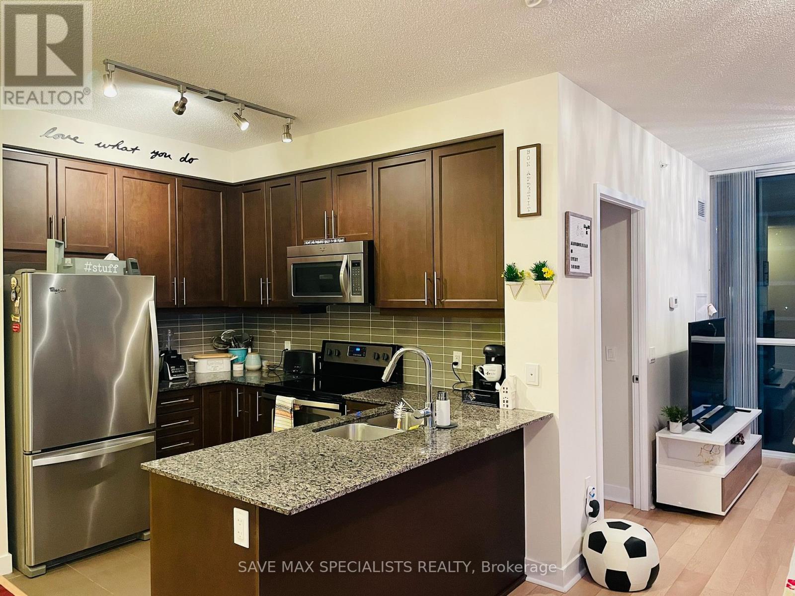 609 - 3975 Grand Park Drive, Mississauga, Ontario  L5B 0K4 - Photo 15 - W12787894