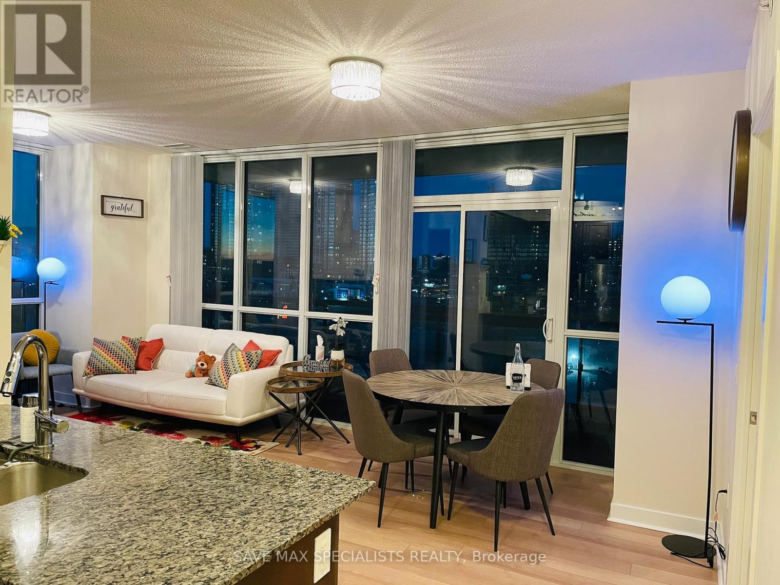 609 - 3975 Grand Park Drive, Mississauga, Ontario  L5B 0K4 - Photo 5 - W12787894