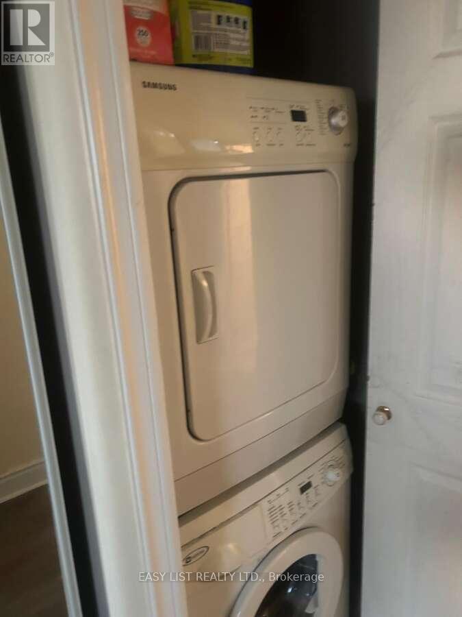 910 - 61 Markbrook Lane, Toronto, Ontario  M9V 5E7 - Photo 10 - W12787898