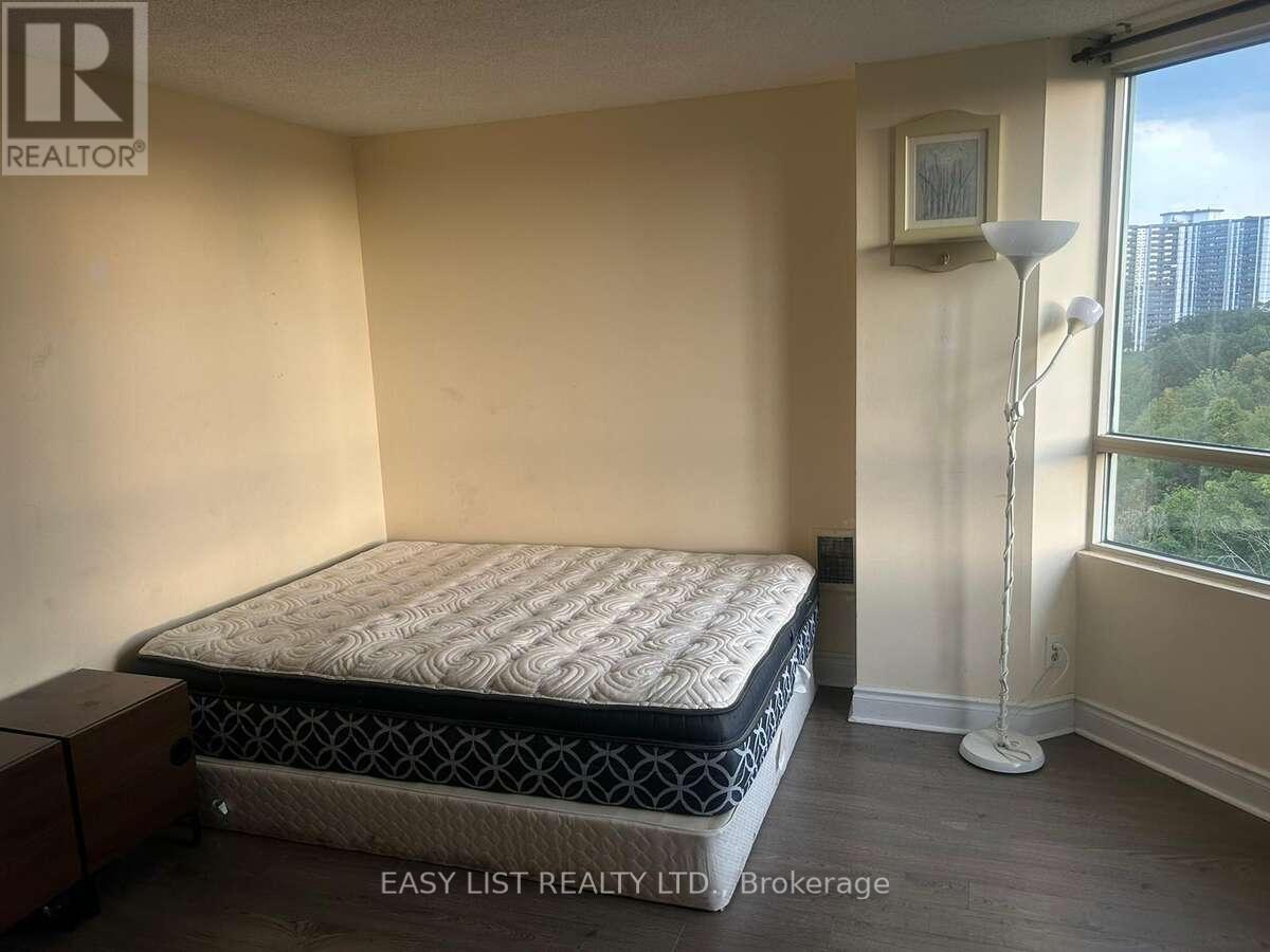 910 - 61 Markbrook Lane, Toronto, Ontario  M9V 5E7 - Photo 16 - W12787898