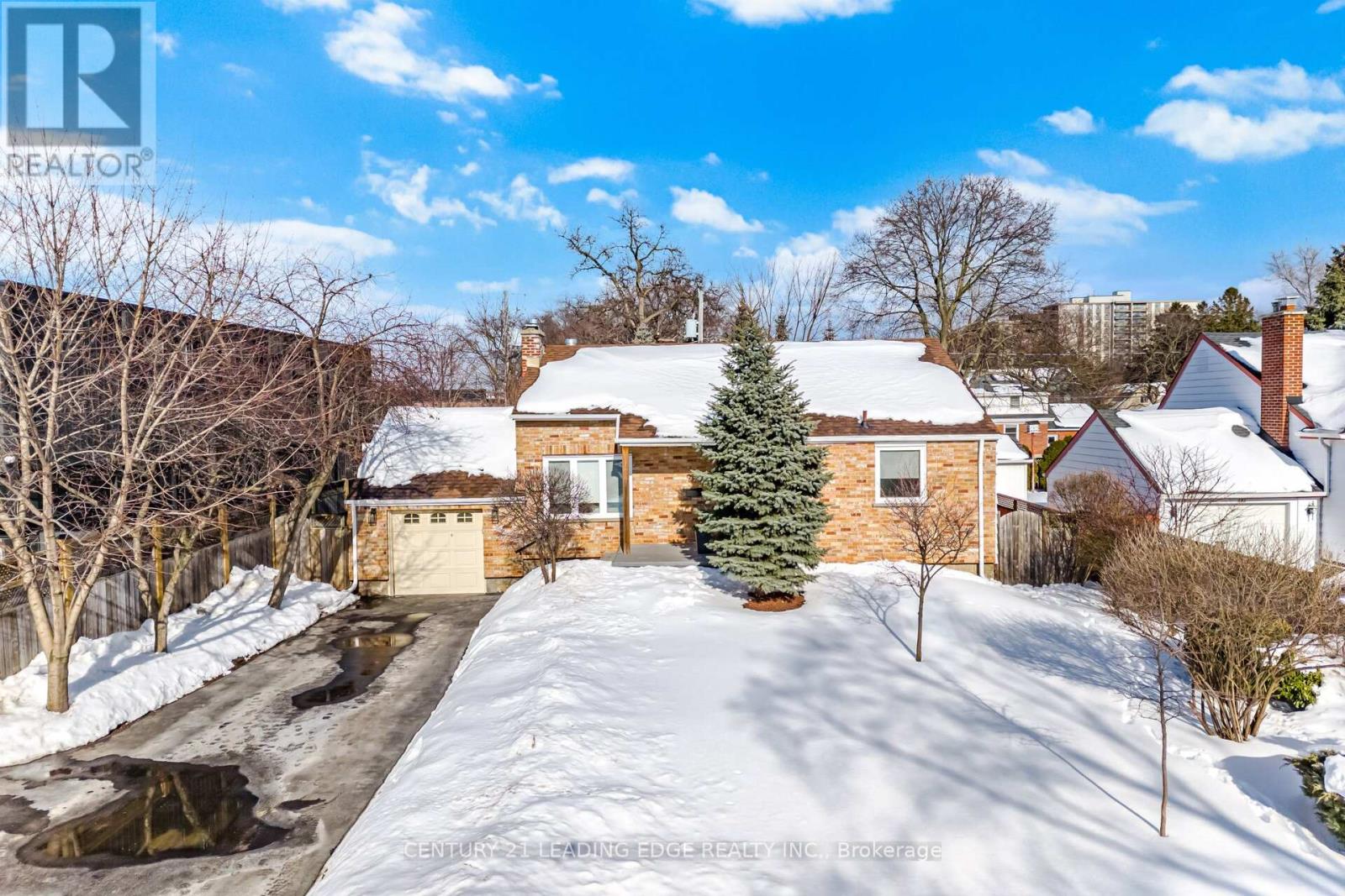 979 Kingsway Drive, Burlington, Ontario  L7T 3J1 - Photo 2 - W12787922