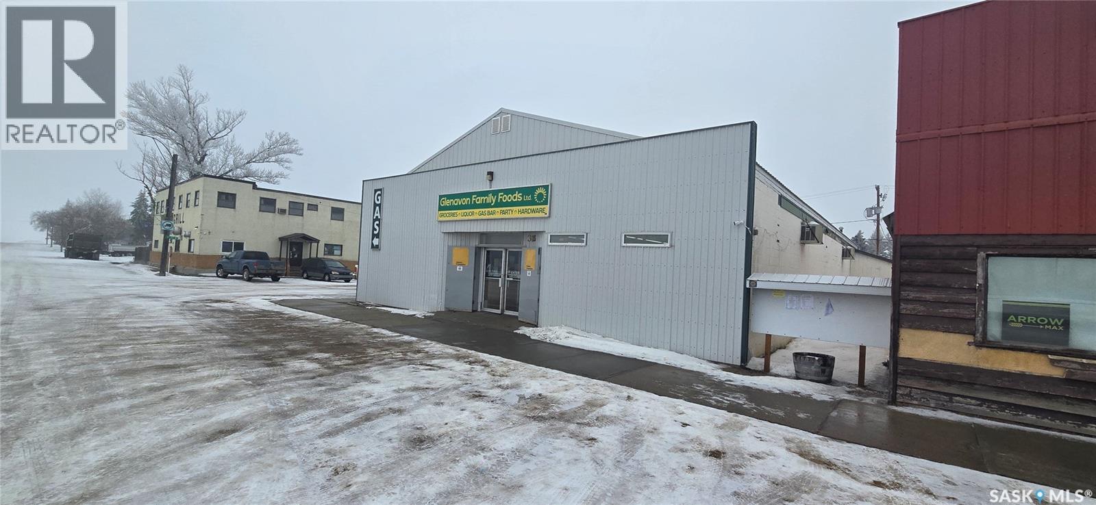 303 Railway Avenue, Glenavon, Saskatchewan  S0G 1Y0 - Photo 3 - SK028560