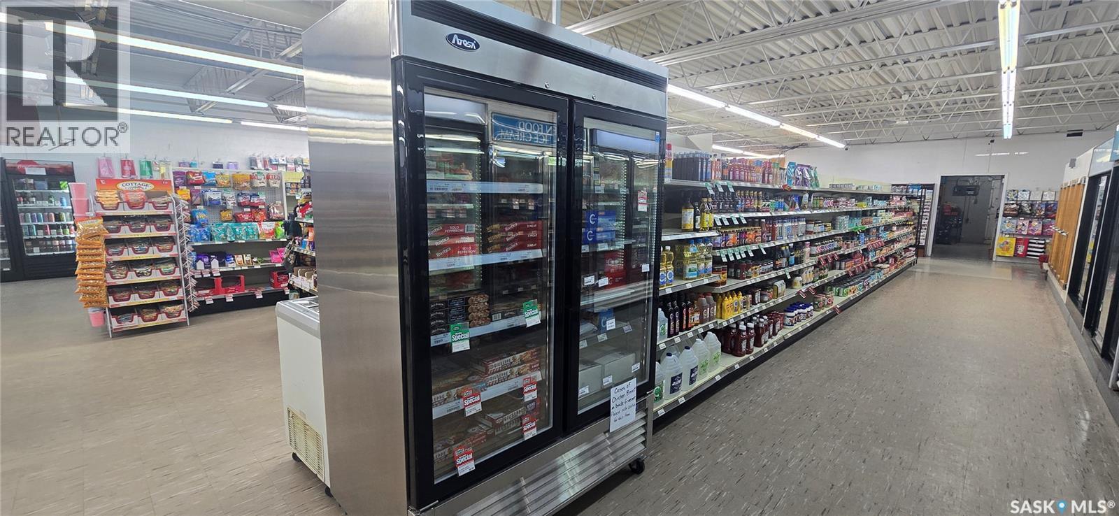 303 Railway Avenue, Glenavon, Saskatchewan  S0G 1Y0 - Photo 30 - SK028560