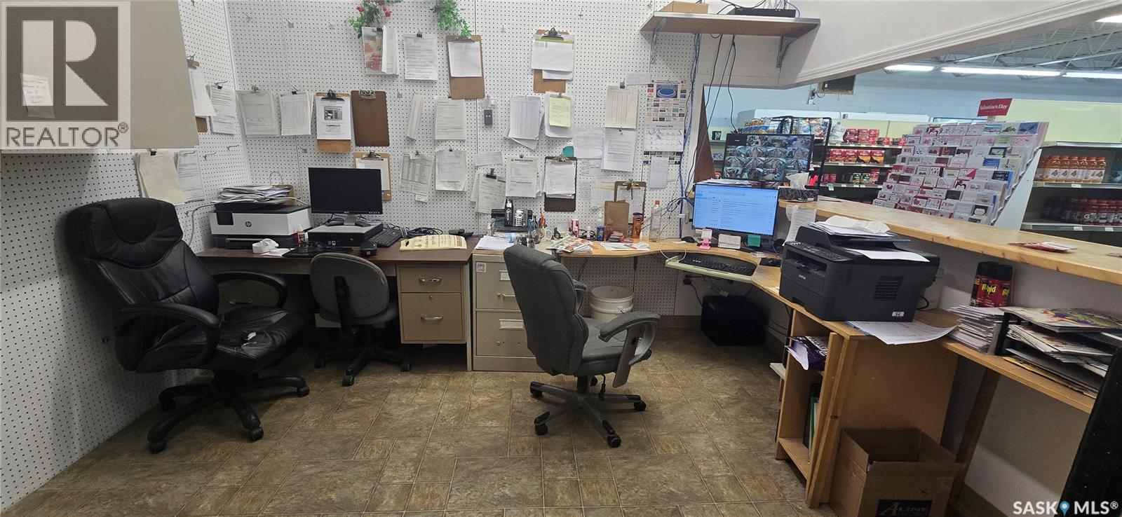 303 Railway Avenue, Glenavon, Saskatchewan  S0G 1Y0 - Photo 34 - SK028560