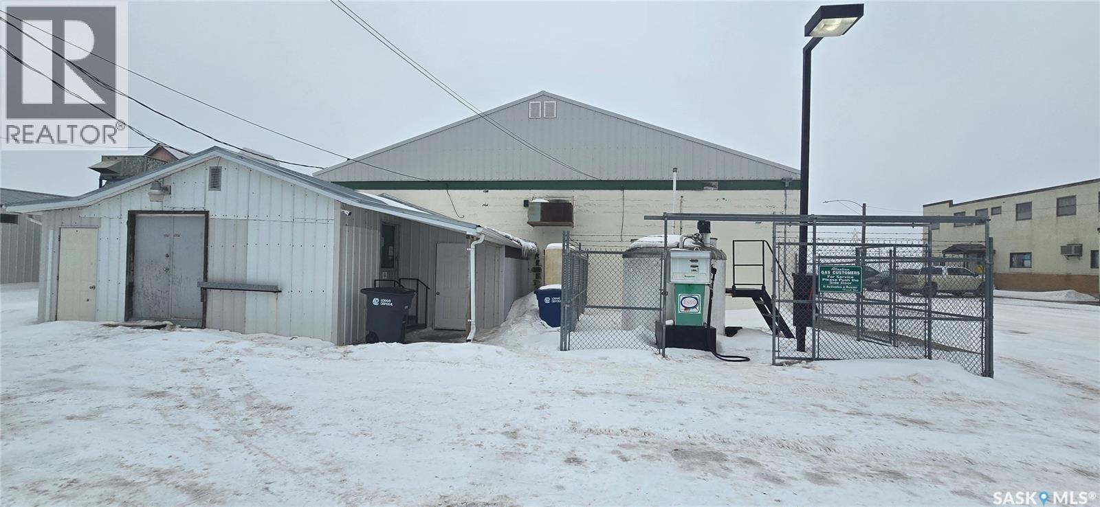 303 Railway Avenue, Glenavon, Saskatchewan  S0G 1Y0 - Photo 38 - SK028560