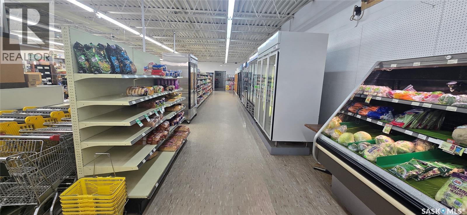 303 Railway Avenue, Glenavon, Saskatchewan  S0G 1Y0 - Photo 7 - SK028560