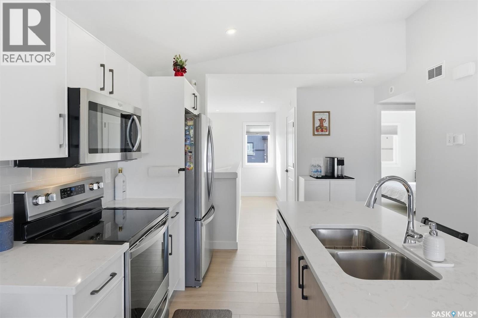 30 651 Dubois Crescent, Saskatoon, Saskatchewan  S7V 1N3 - Photo 16 - SK028559