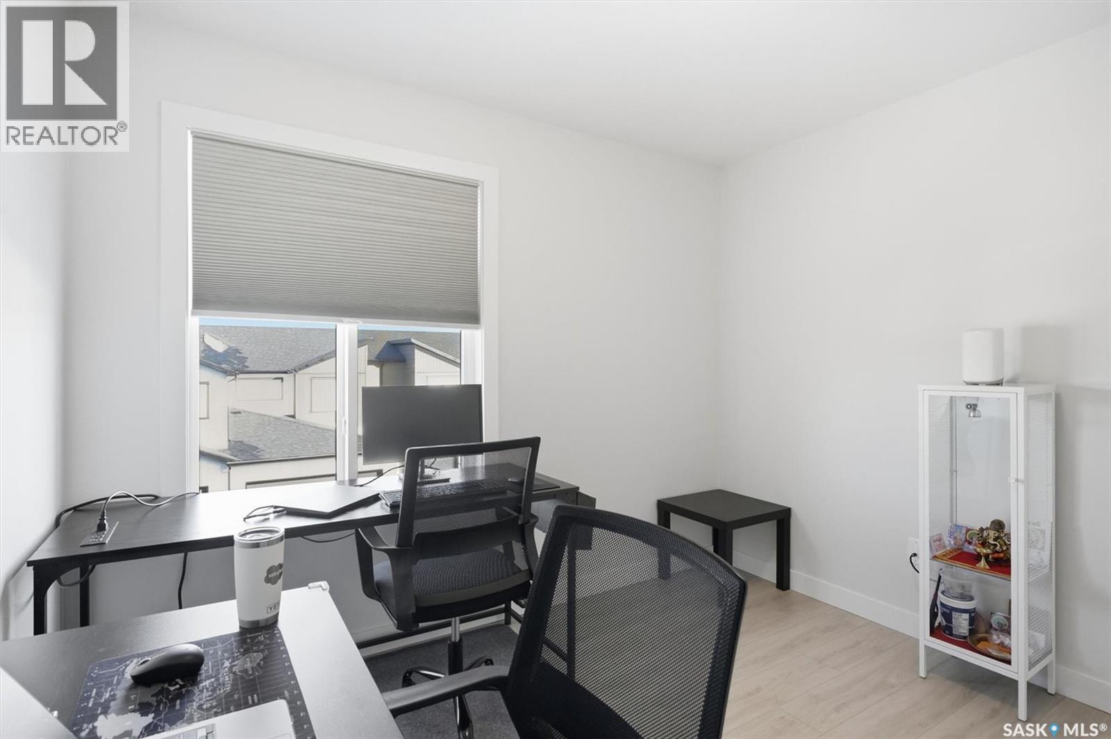 30 651 Dubois Crescent, Saskatoon, Saskatchewan  S7V 1N3 - Photo 28 - SK028559