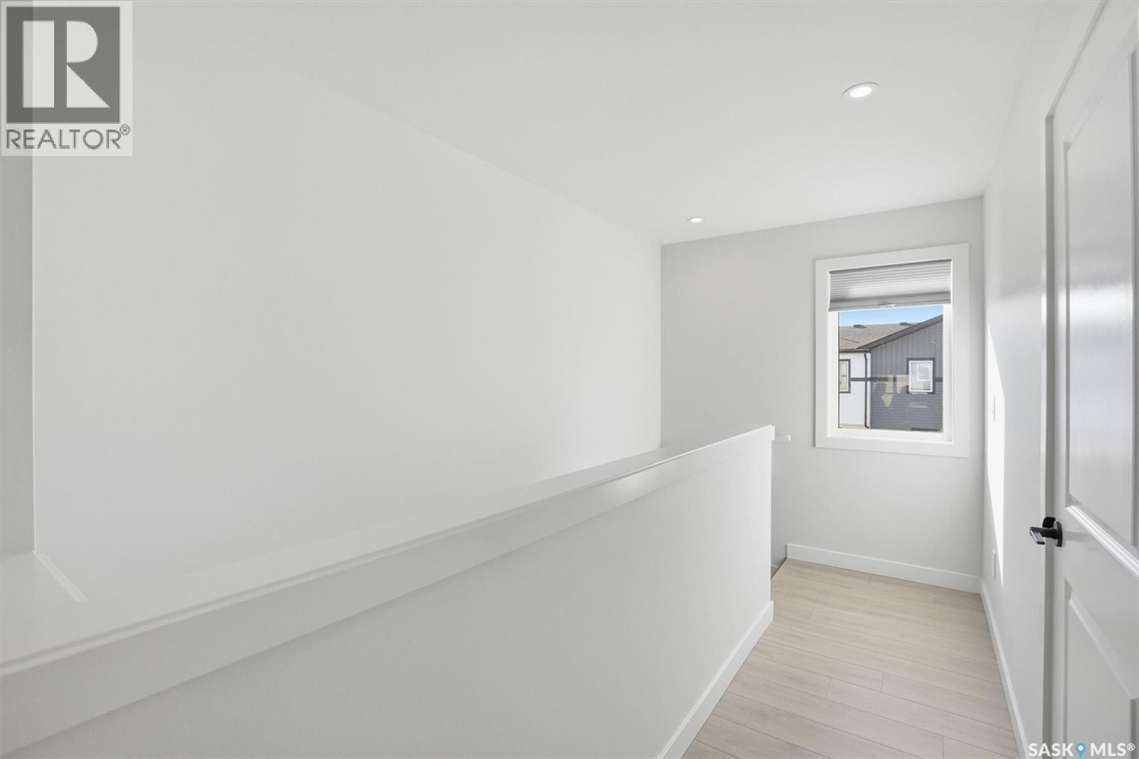 30 651 Dubois Crescent, Saskatoon, Saskatchewan  S7V 1N3 - Photo 30 - SK028559