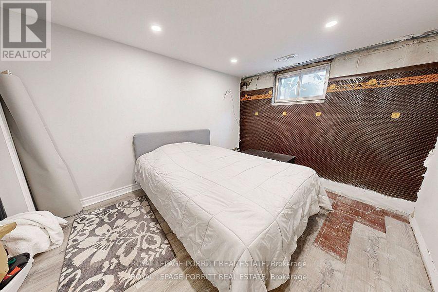 217 Alderbrae Avenue, Toronto, Ontario  M8W 4K4 - Photo 17 - W12787970