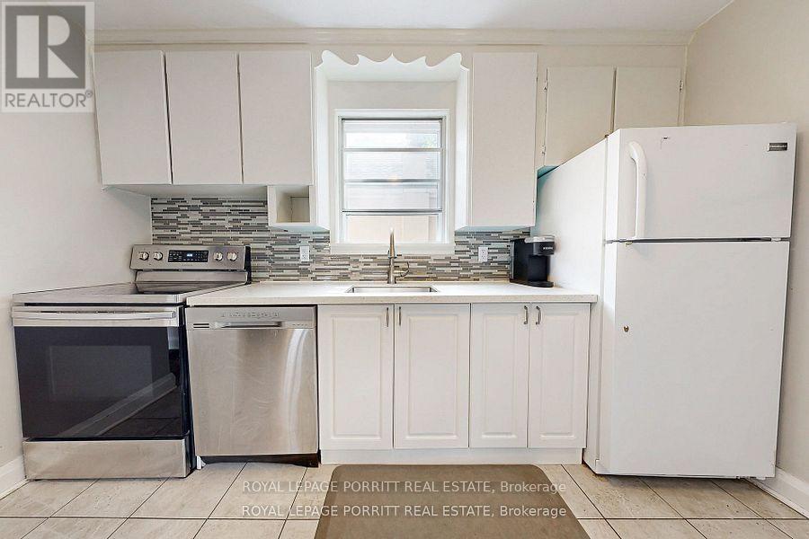 217 Alderbrae Avenue, Toronto, Ontario  M8W 4K4 - Photo 2 - W12787970