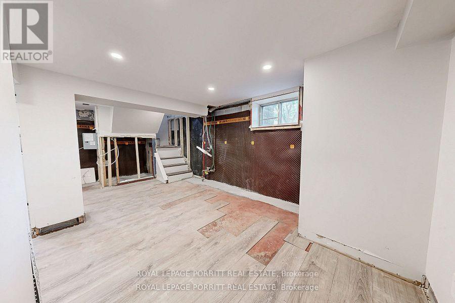 217 Alderbrae Avenue, Toronto, Ontario  M8W 4K4 - Photo 21 - W12787970