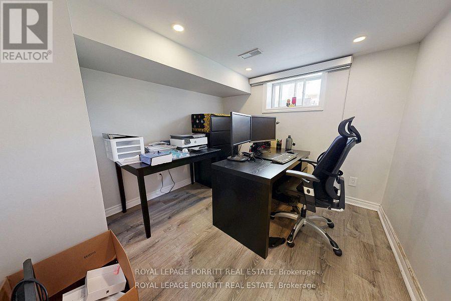 217 Alderbrae Avenue, Toronto, Ontario  M8W 4K4 - Photo 30 - W12787970