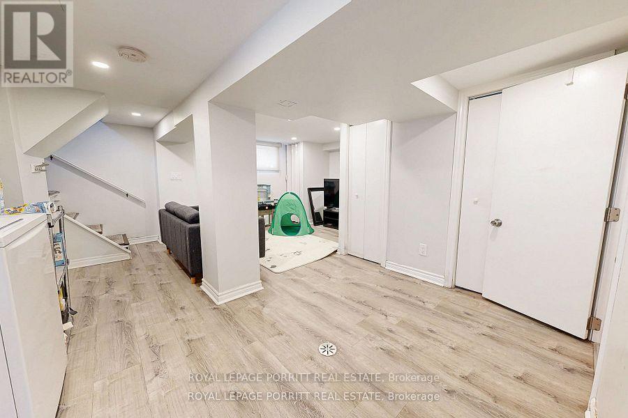 217 Alderbrae Avenue, Toronto, Ontario  M8W 4K4 - Photo 33 - W12787970