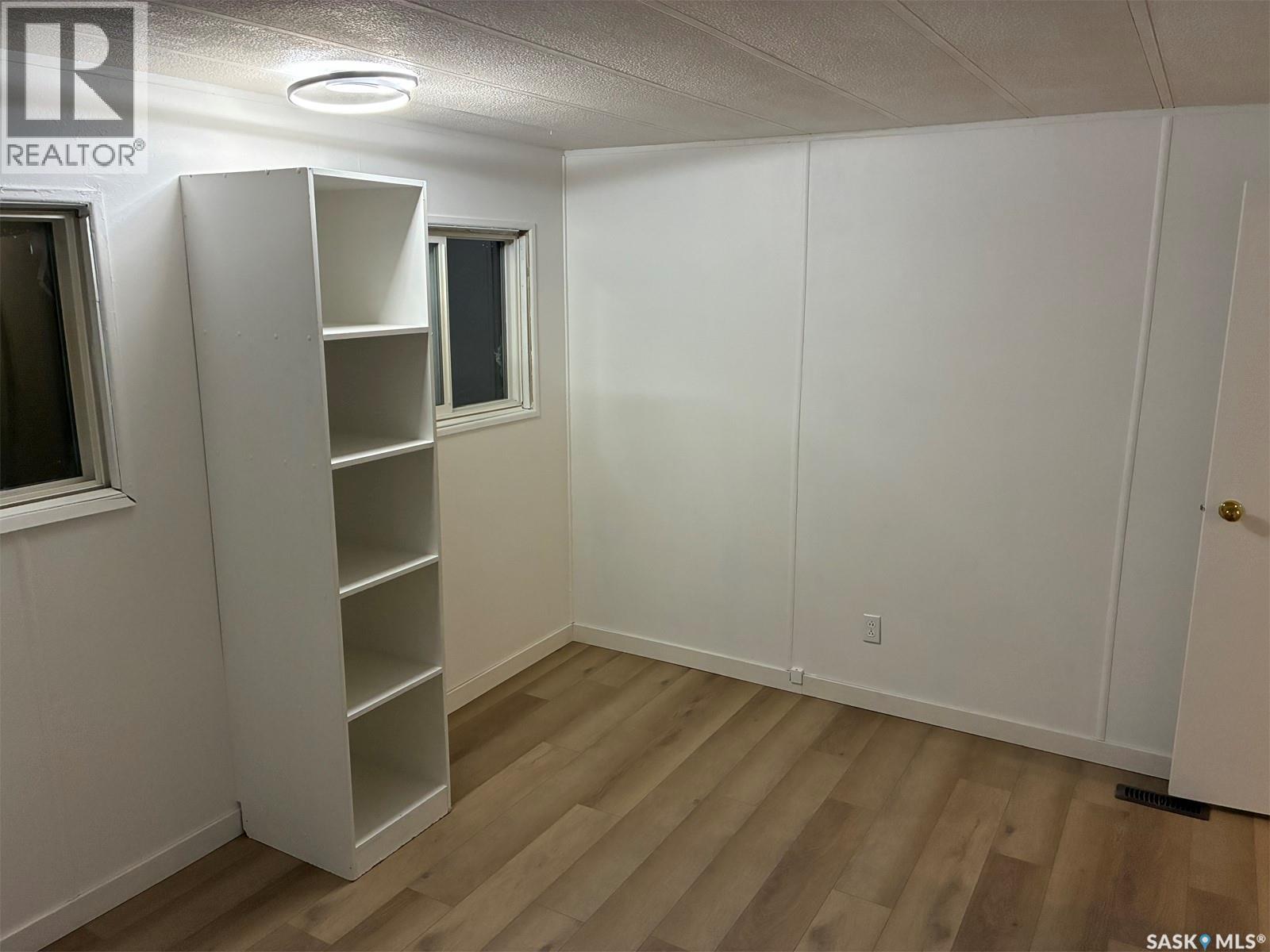 516 7th Avenue E, Meadow Lake, Saskatchewan  S9X 1Y4 - Photo 14 - SK028437