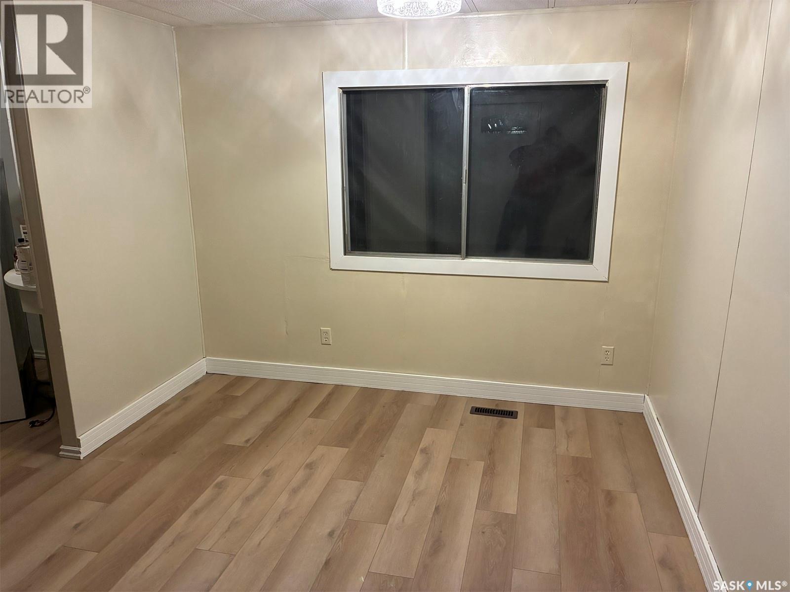 516 7th Avenue E, Meadow Lake, Saskatchewan  S9X 1Y4 - Photo 7 - SK028437