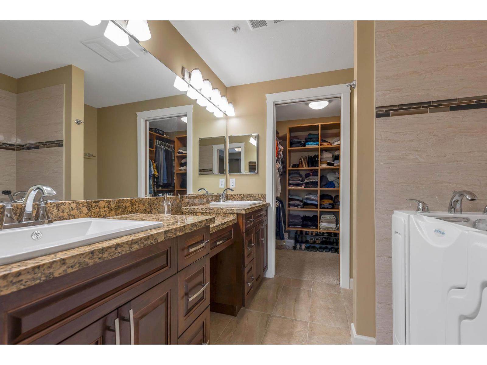 409 2860 Trethewey Street, Abbotsford, British Columbia  V2T 5M4 - Photo 25 - R3088934