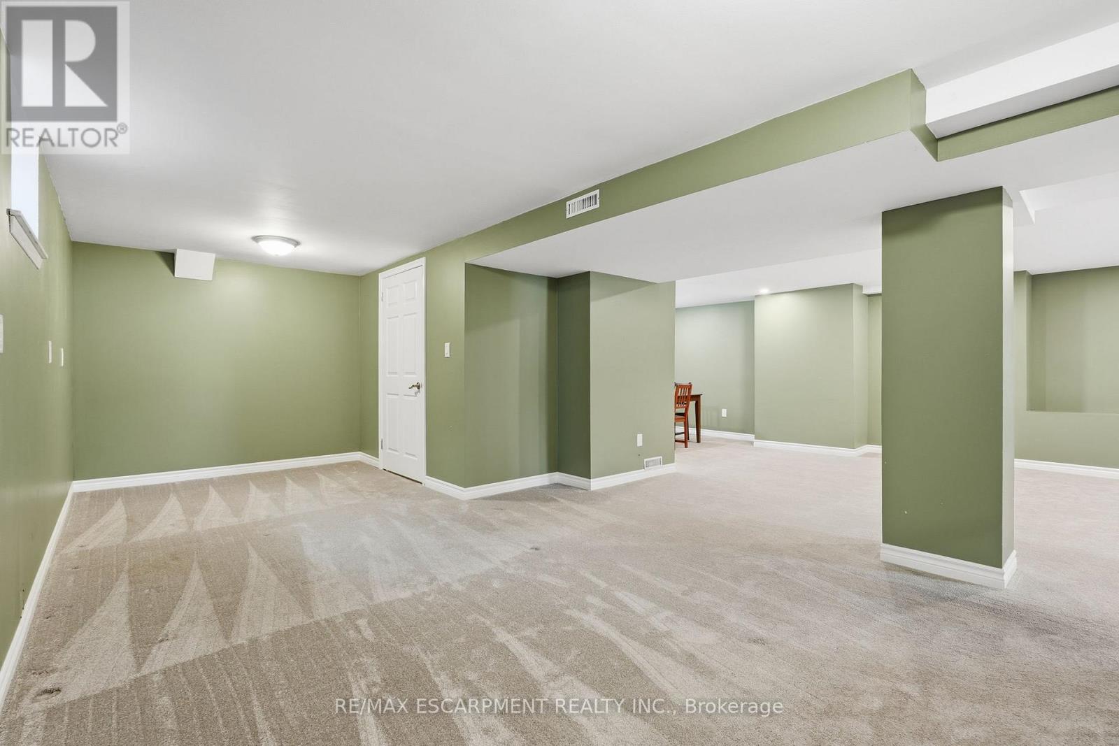 15 Mulock Avenue, Hamilton, Ontario  L8T 1H4 - Photo 39 - X12787780