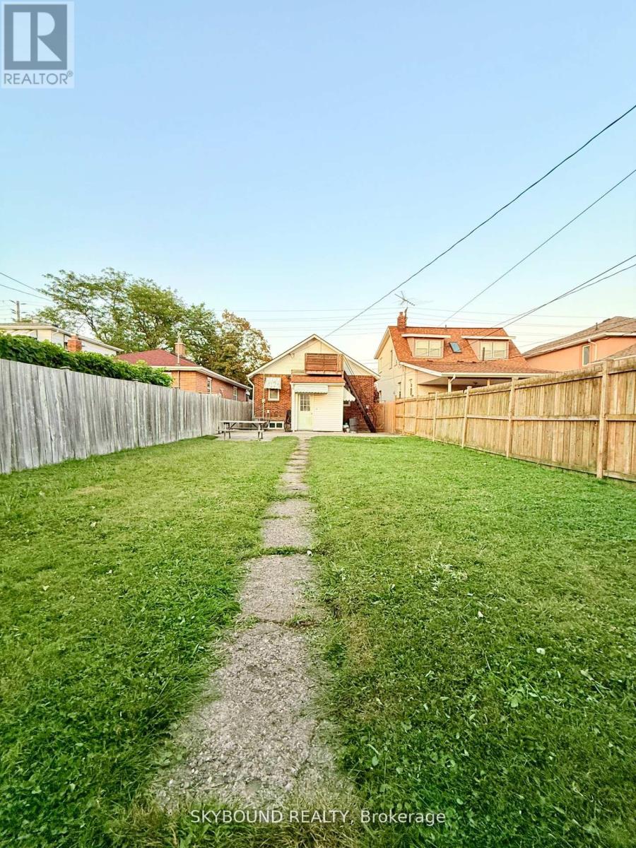 1723 Langlois Avenue, Windsor, Ontario  N8X 4M4 - Photo 15 - X12787854