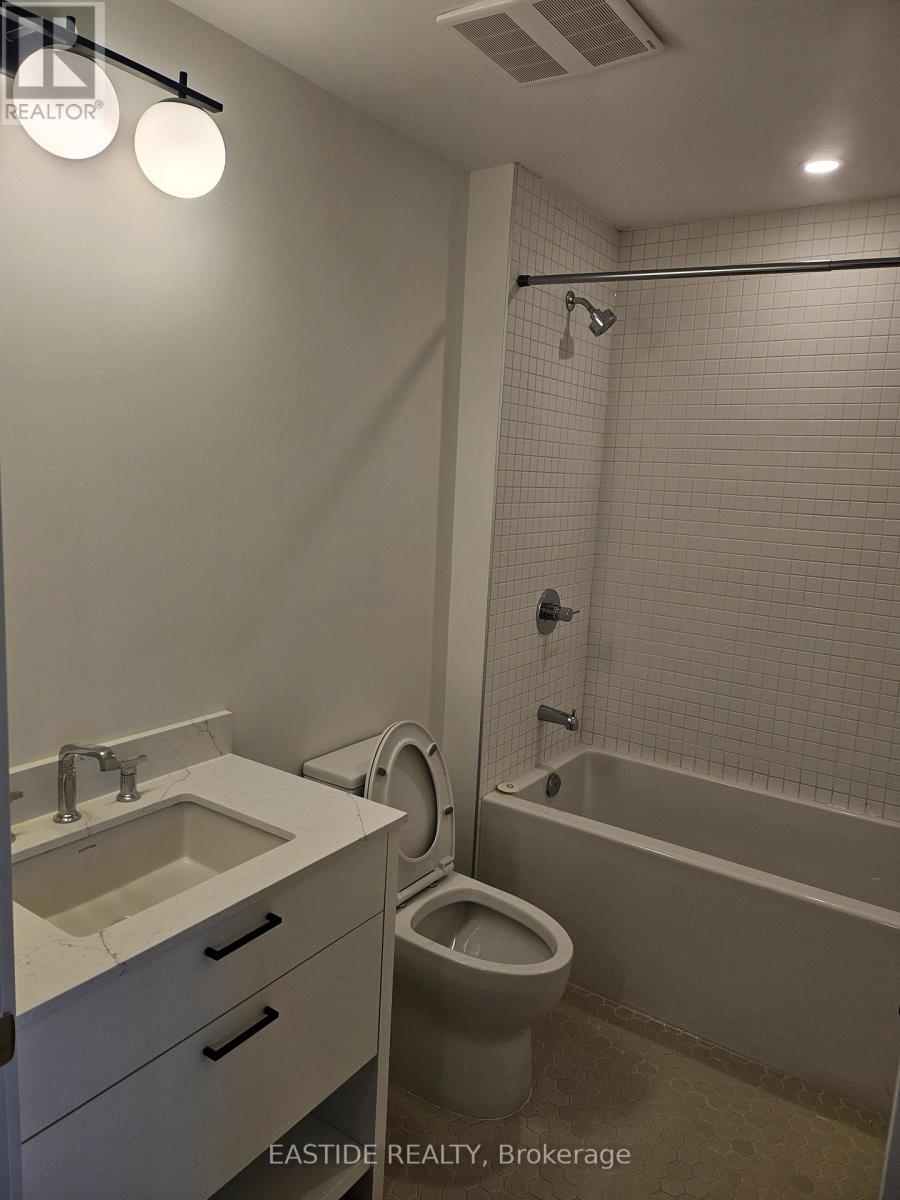 1203 - 206 King Street W, Hamilton, Ontario  L8P 1A5 - Photo 14 - X12787864