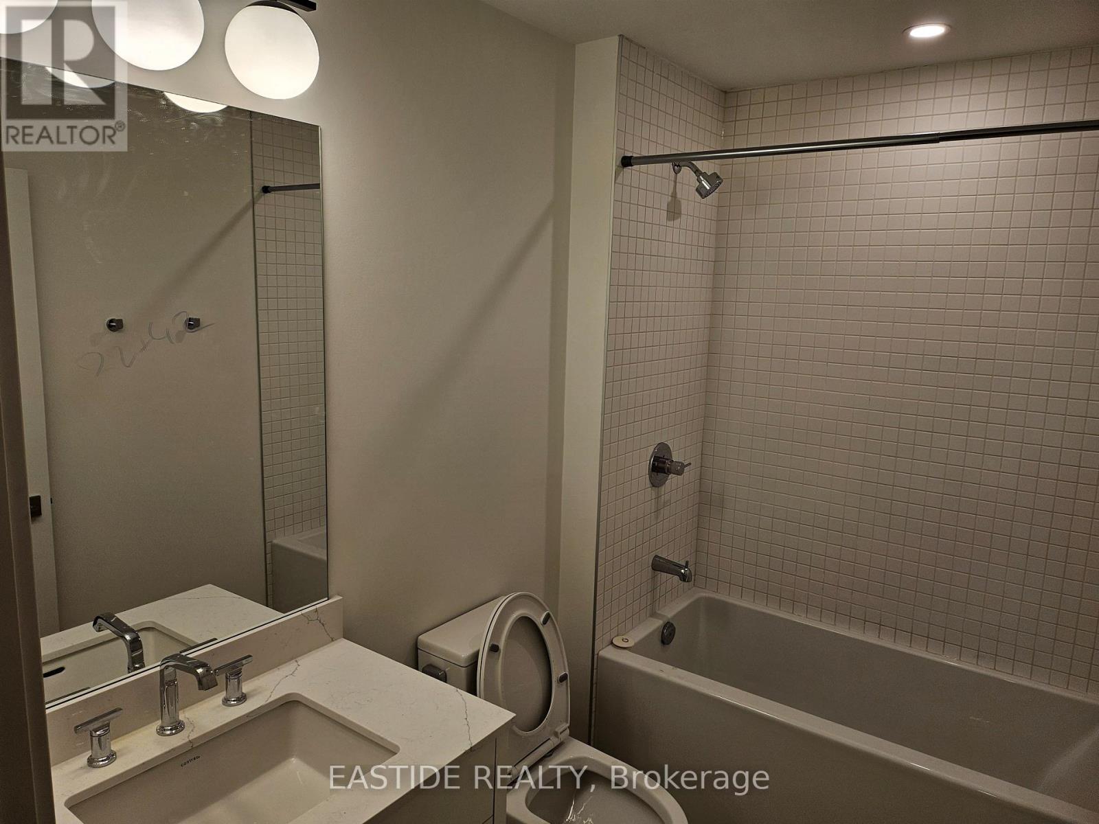 1203 - 206 King Street W, Hamilton, Ontario  L8P 1A5 - Photo 15 - X12787864