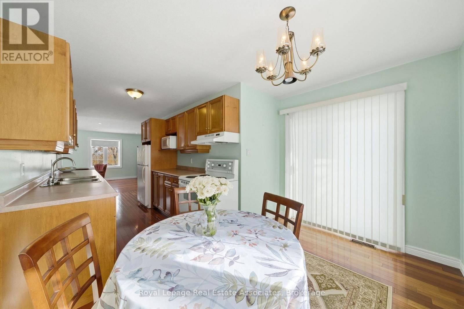 86 Ridge Road E, Grimsby, Ontario  L3M 4E7 - Photo 34 - X12787878