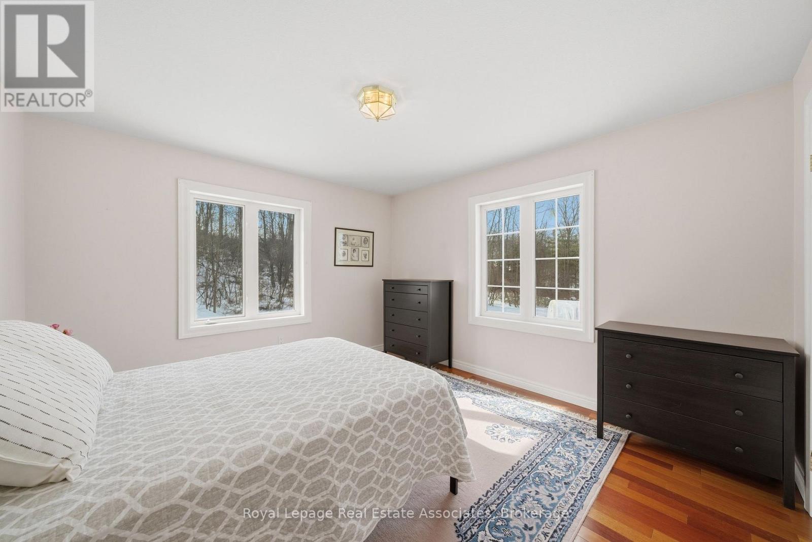 86 Ridge Road E, Grimsby, Ontario  L3M 4E7 - Photo 36 - X12787878