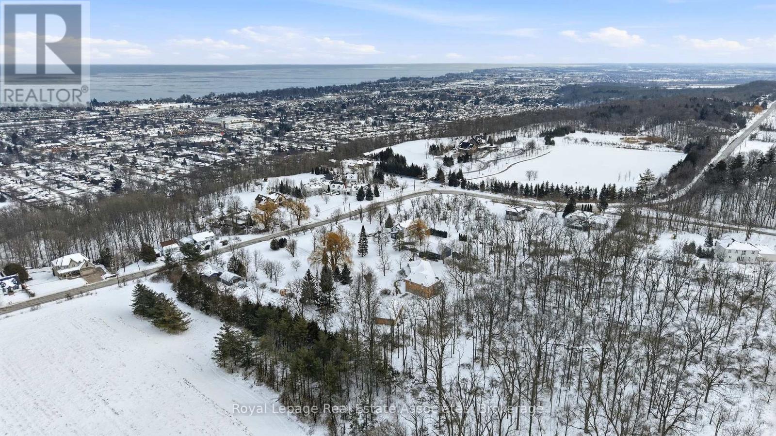 86 Ridge Road E, Grimsby, Ontario  L3M 4E7 - Photo 48 - X12787878