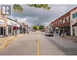 4681 QUEEN STREET, Niagara Falls, Ontario