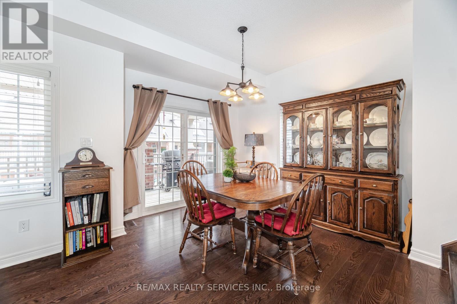 22 Mcdevitt Lane, Caledon, Ontario  L7C 3S2 - Photo 22 - W12461829