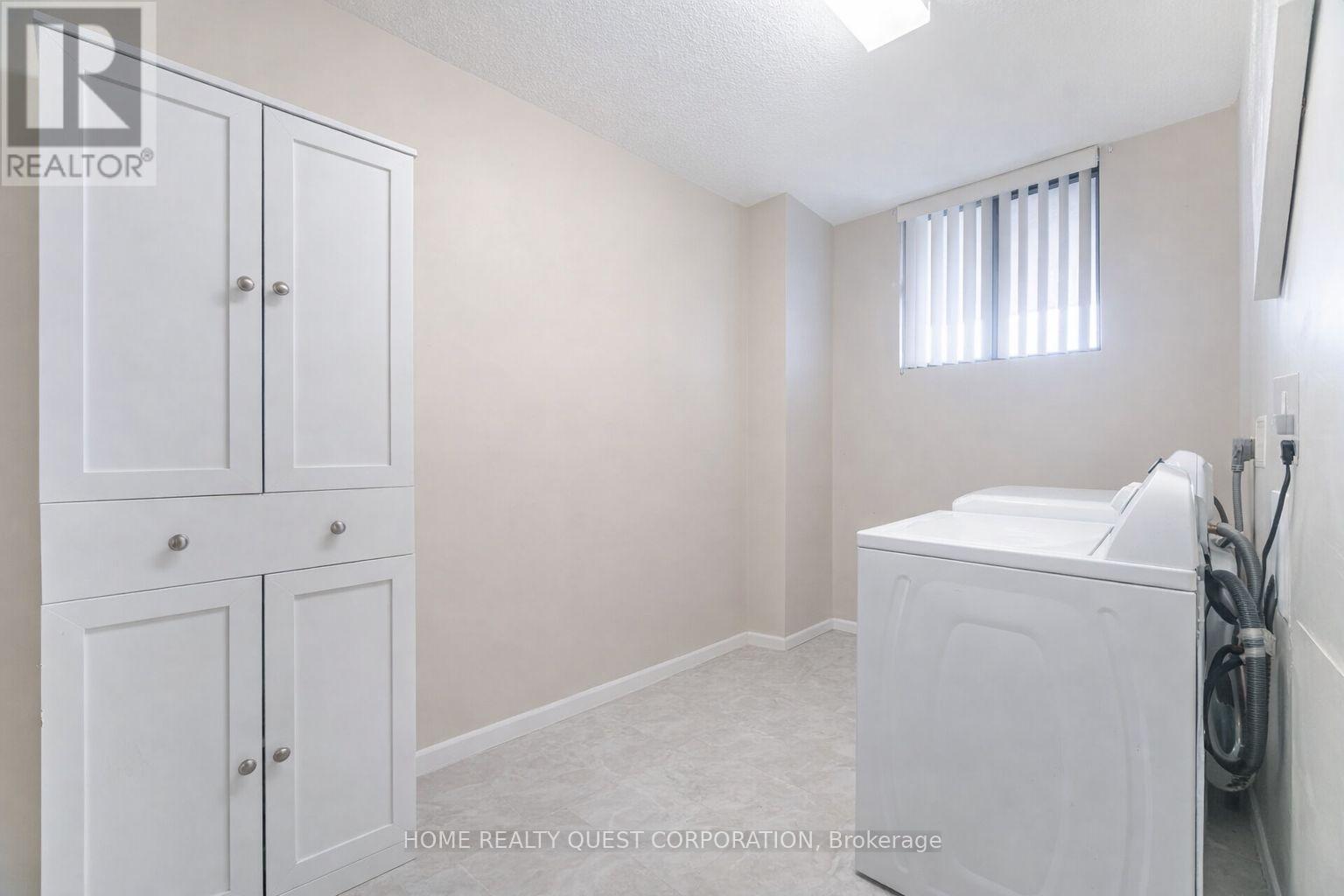 510 - 3170 Kirwin Avenue, Mississauga, Ontario  L5A 3R1 - Photo 17 - W12588798