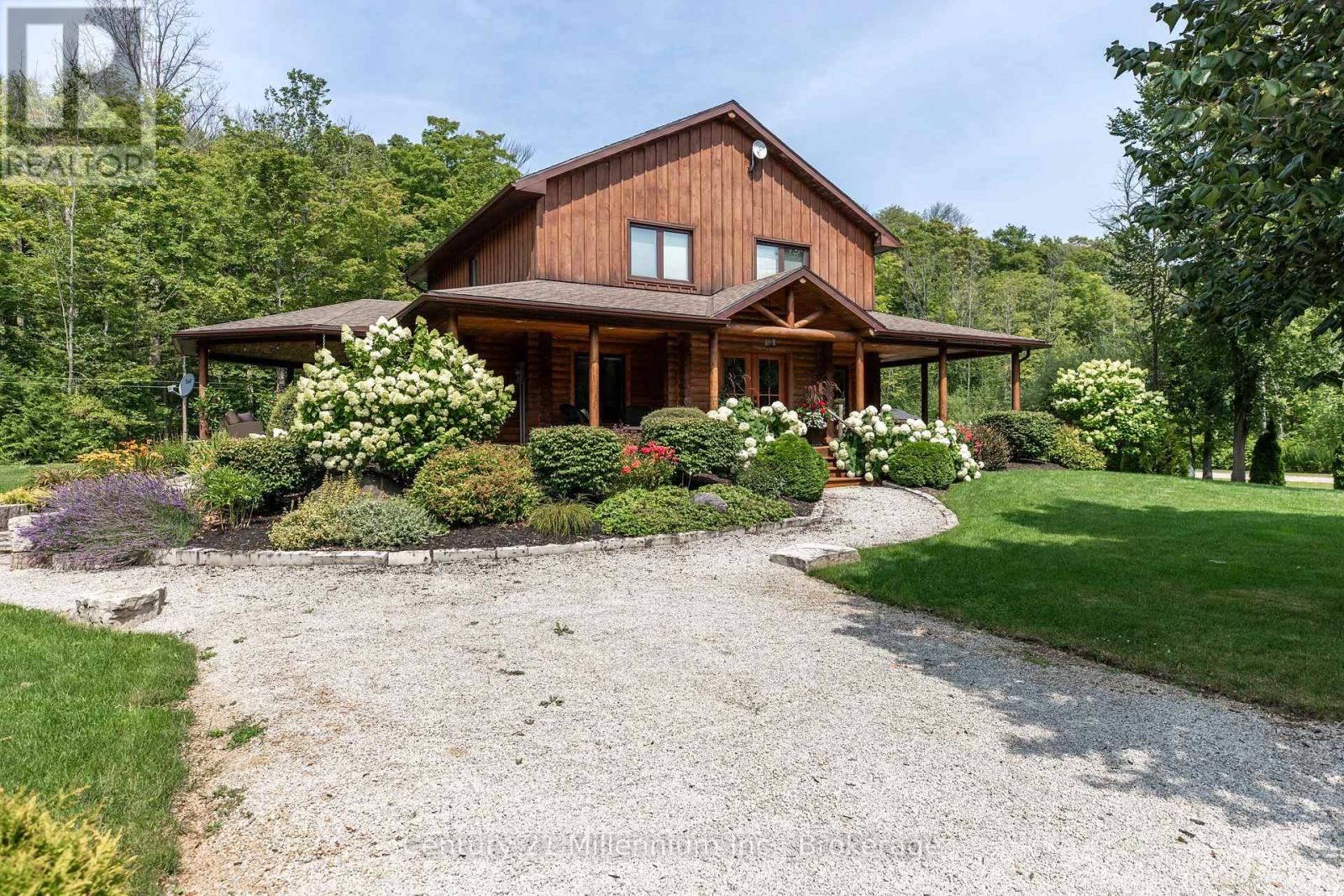 647 Mallory Beach Road, South Bruce Peninsula, Ontario  N0H 2T0 - Photo 2 - X12788058