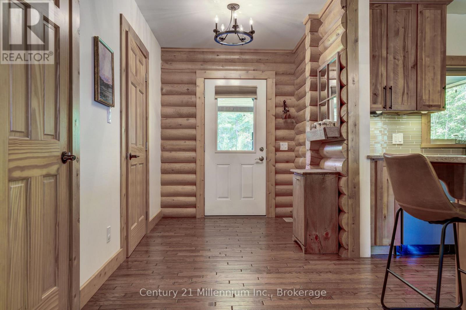 647 Mallory Beach Road, South Bruce Peninsula, Ontario  N0H 2T0 - Photo 32 - X12788058