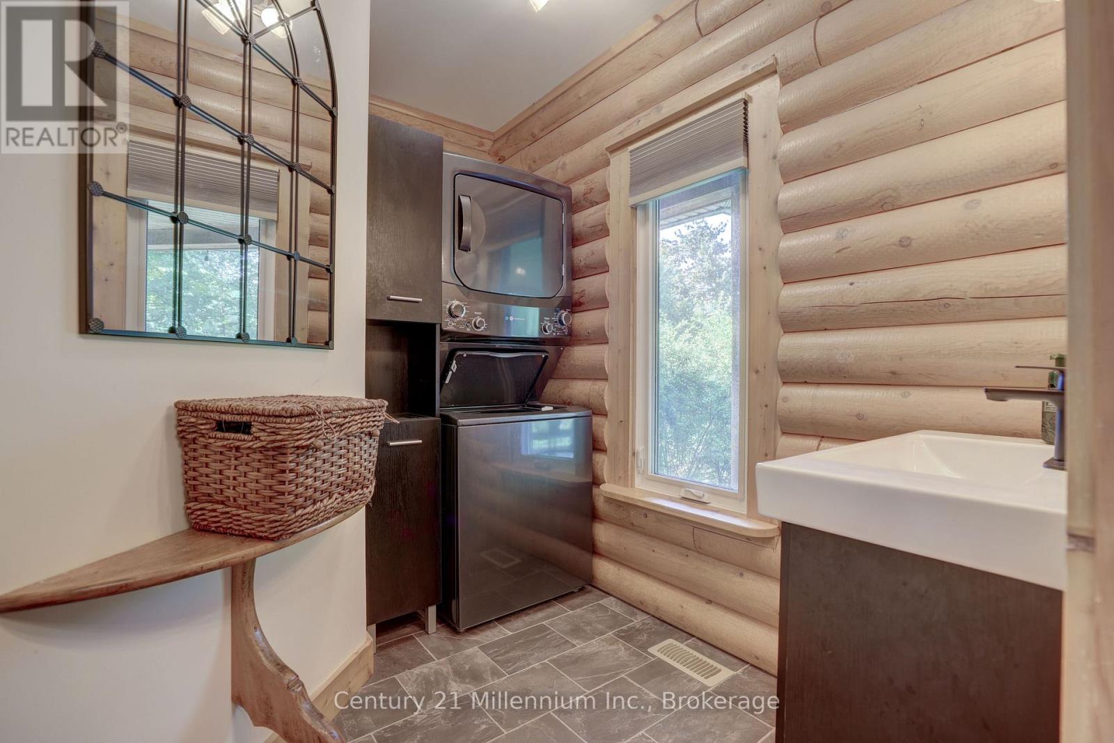 647 Mallory Beach Road, South Bruce Peninsula, Ontario  N0H 2T0 - Photo 34 - X12788058