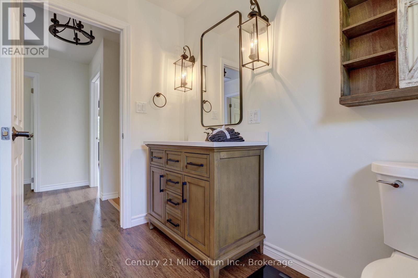 647 Mallory Beach Road, South Bruce Peninsula, Ontario  N0H 2T0 - Photo 41 - X12788058