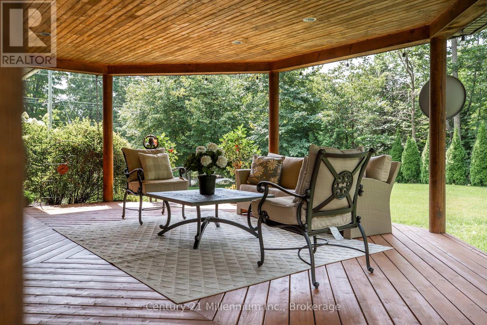 647 Mallory Beach Road, South Bruce Peninsula, Ontario  N0H 2T0 - Photo 6 - X12788058