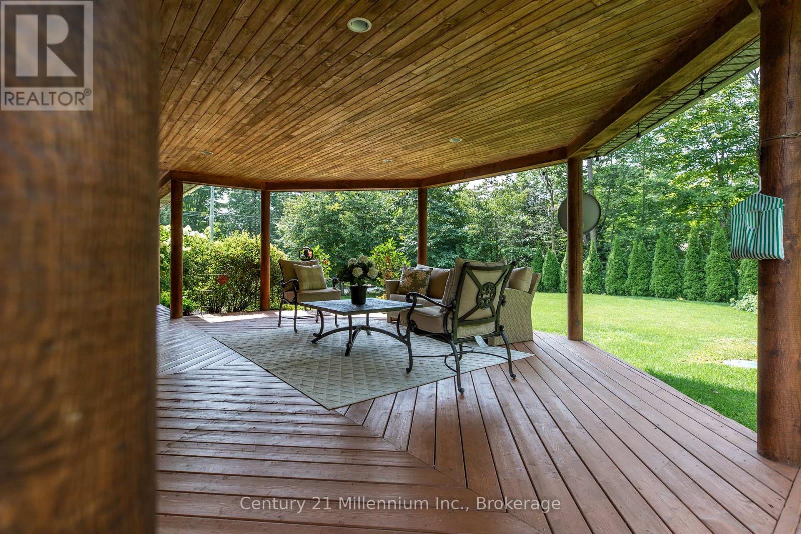 647 Mallory Beach Road, South Bruce Peninsula, Ontario  N0H 2T0 - Photo 7 - X12788058