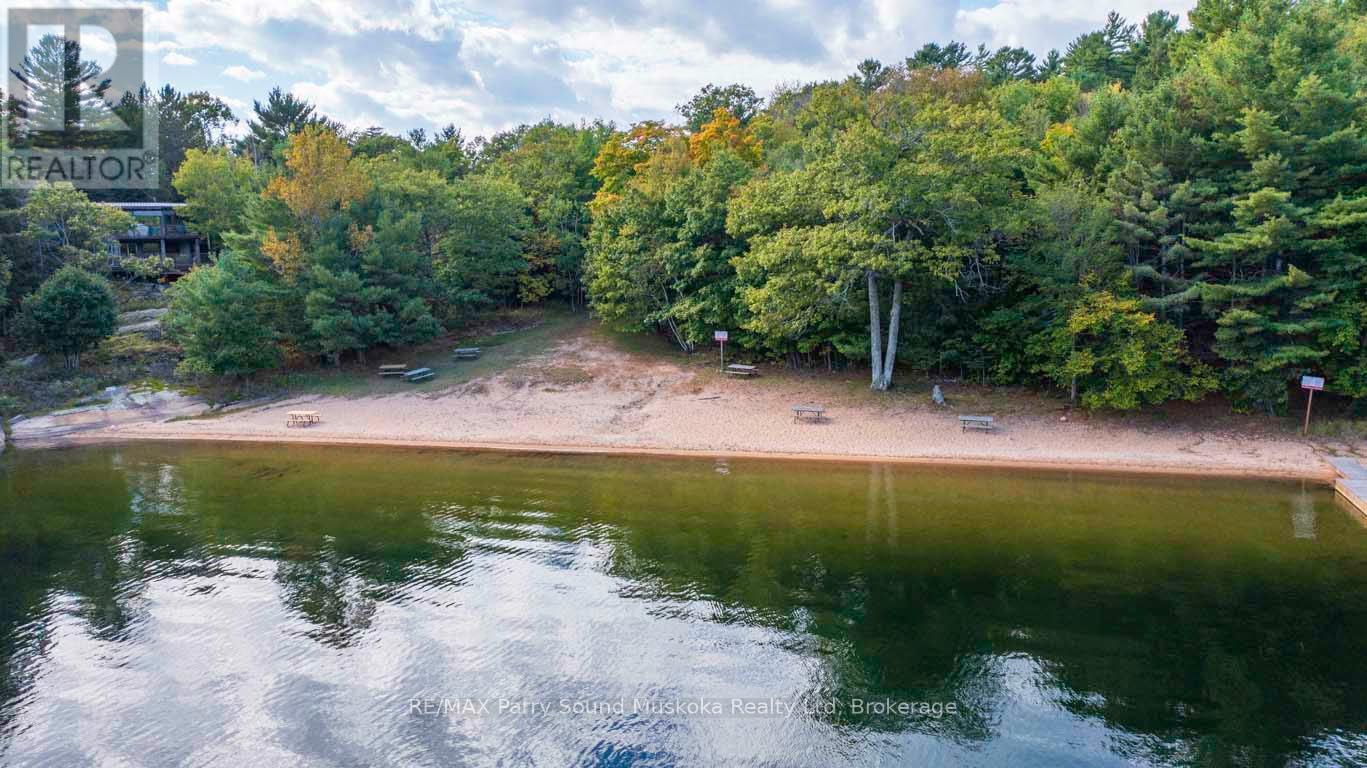 13 Ridgeway Drive, Carling, Ontario  P0G 1G0 - Photo 15 - X12788060