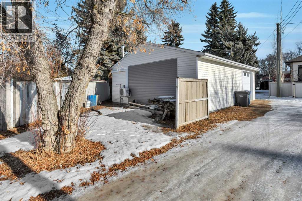 3742 44 Avenue, Red Deer, Alberta  T4N 3H5 - Photo 36 - A2285525