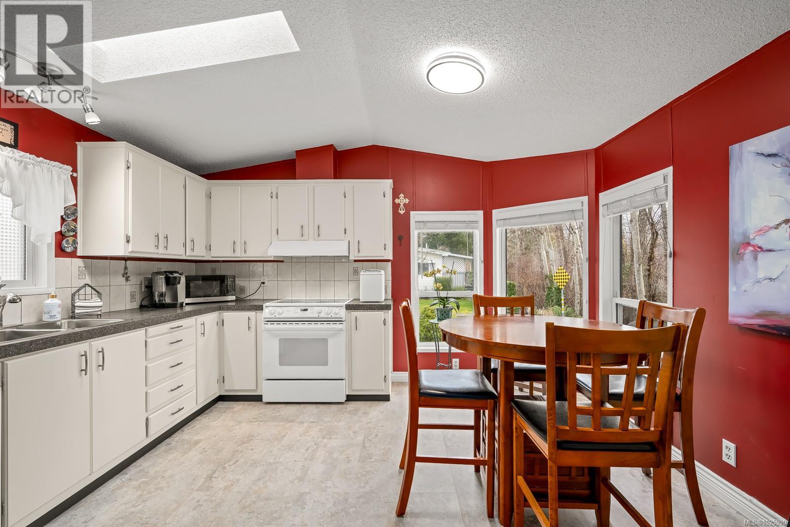 16 2140 20th St, Courtenay, British Columbia  V9N 2G6 - Photo 40 - 1025990