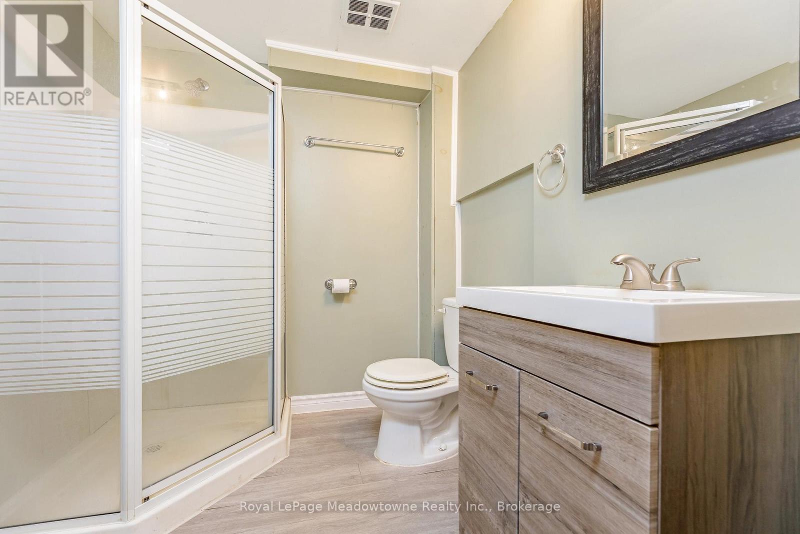 30 Cluthe Crescent, Kitchener, Ontario  N2P 1M8 - Photo 18 - X12788010