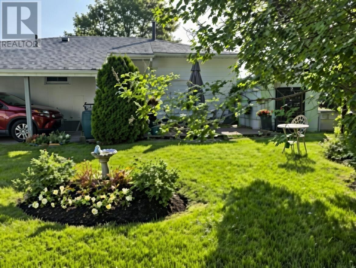 75 Manion Pl, Thunder Bay, Ontario  P7A 6Y9 - Photo 34 - TB2600237