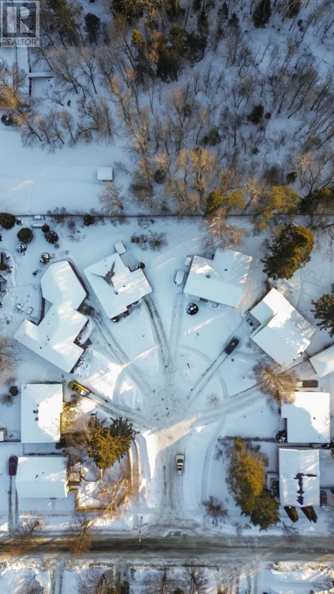 75 Manion Pl, Thunder Bay, Ontario  P7A 6Y9 - Photo 4 - TB2600237